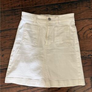 Everlane white patch pocket miniskirt